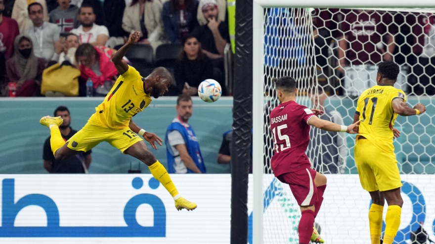 Vì sao Qatar thua trận khai mạc World Cup 2022?